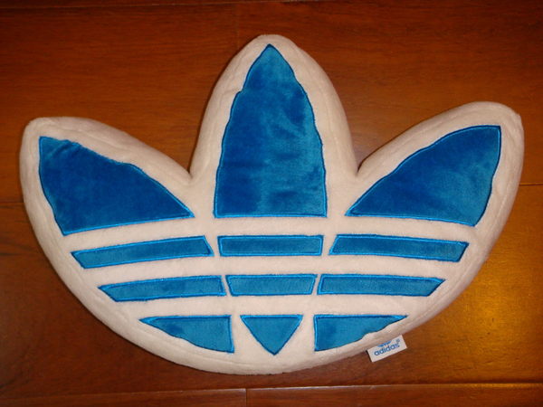 Promotion Hot Selling Adidas Pillow Adidas Car Poillows