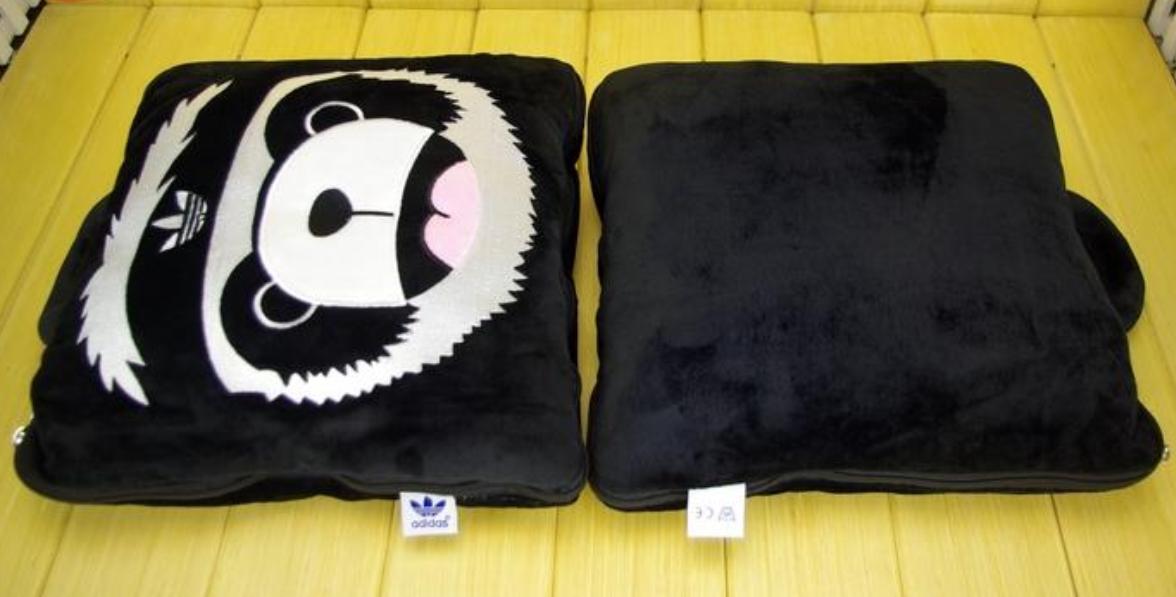 Promotion Hot Selling Adidas Pillow Original Adidas Panda Car Poillows