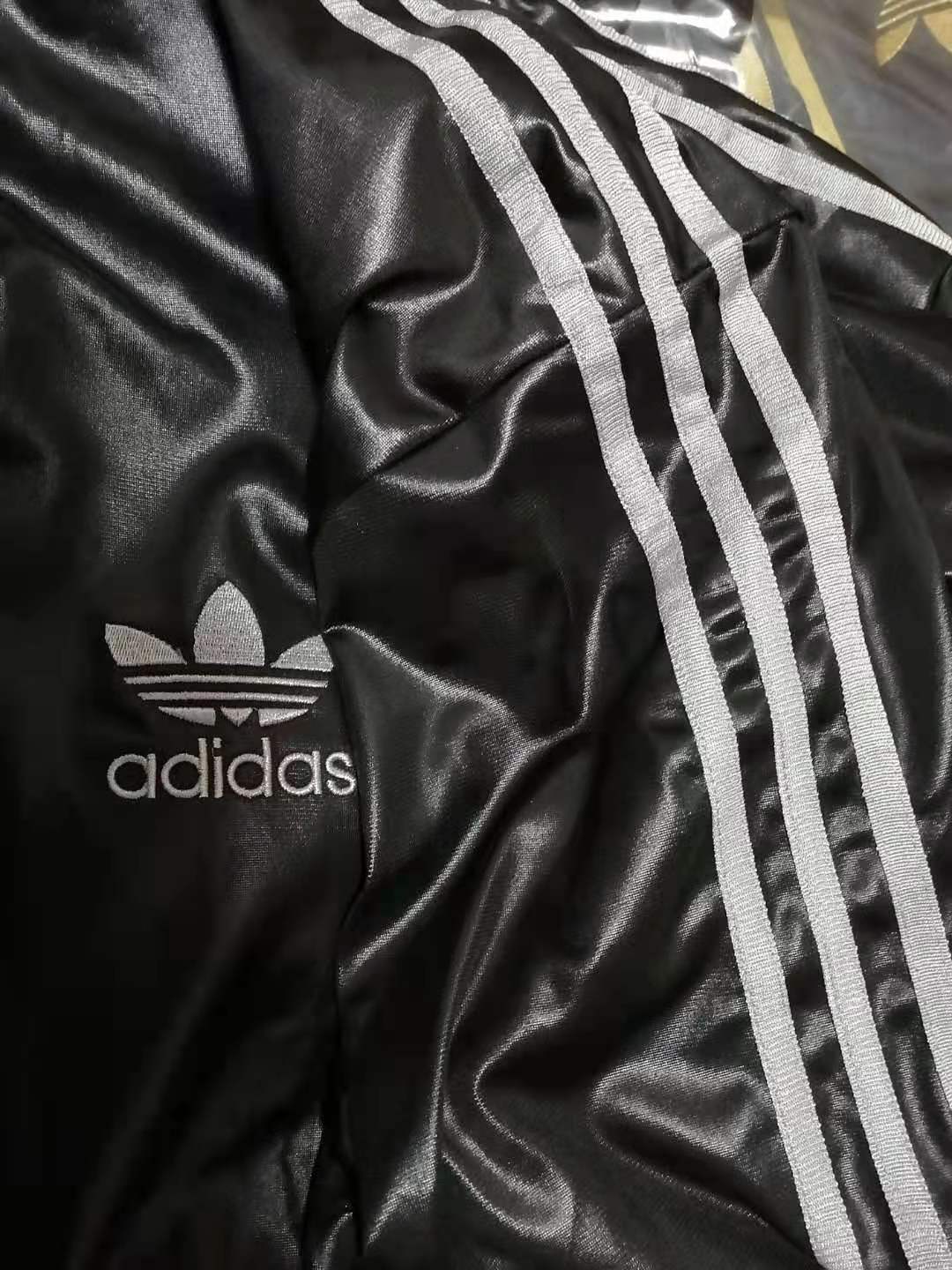 Adidas Chile 62 Rare Tracksuit Jacket Wetlook Shiny Black/Silver Suit
